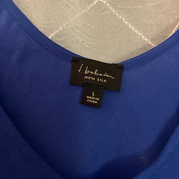 blue aritzia babaton silk tank-top size large - Picture 4 of 6